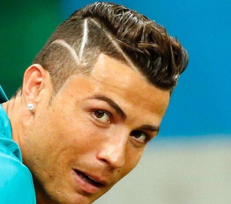 大量观众的 大量观众的